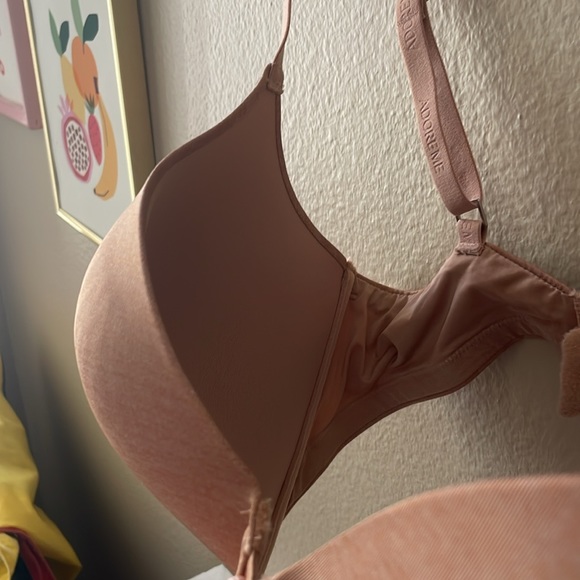 ADOREME PushUp 34DD - Picture 2 of 5